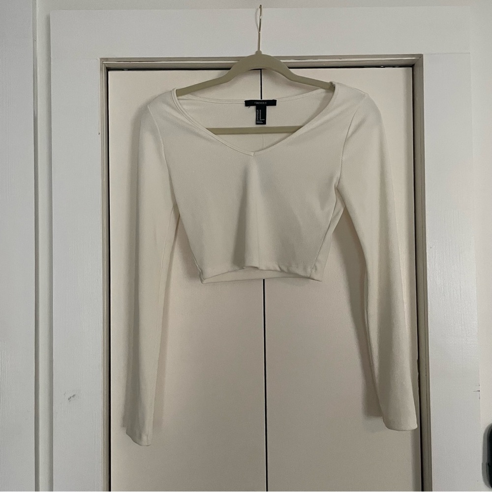 Forever 21 White Crop Top Size Medium NWT Ballerina Balletcore